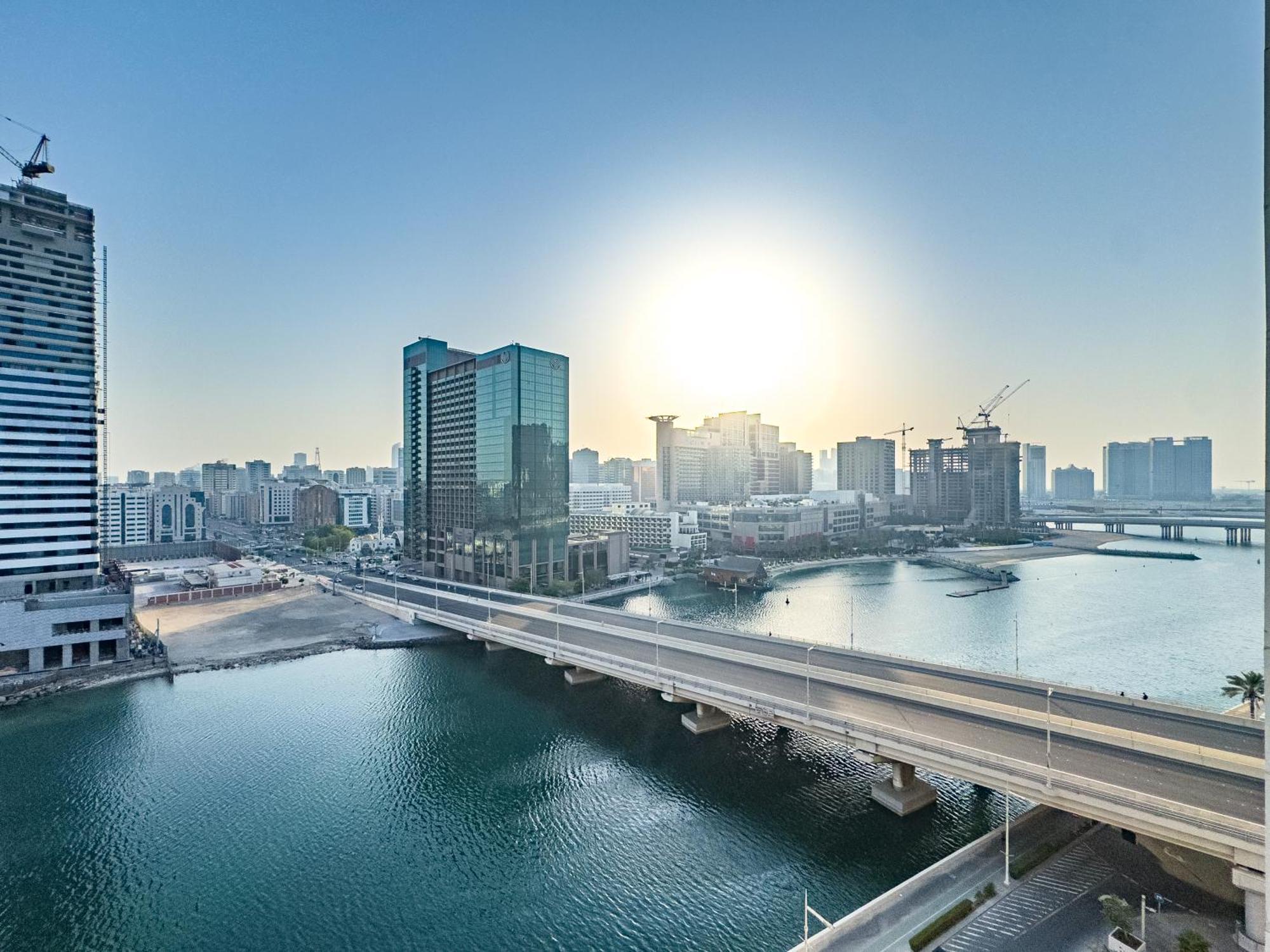 Apartment Full Canal View - Upgraded - Huge Balcony - 5 Min Walk From Adgm, Cleveland & Galleria - Ideal For Corporate Guests & Business Professionals Abu Dhabi