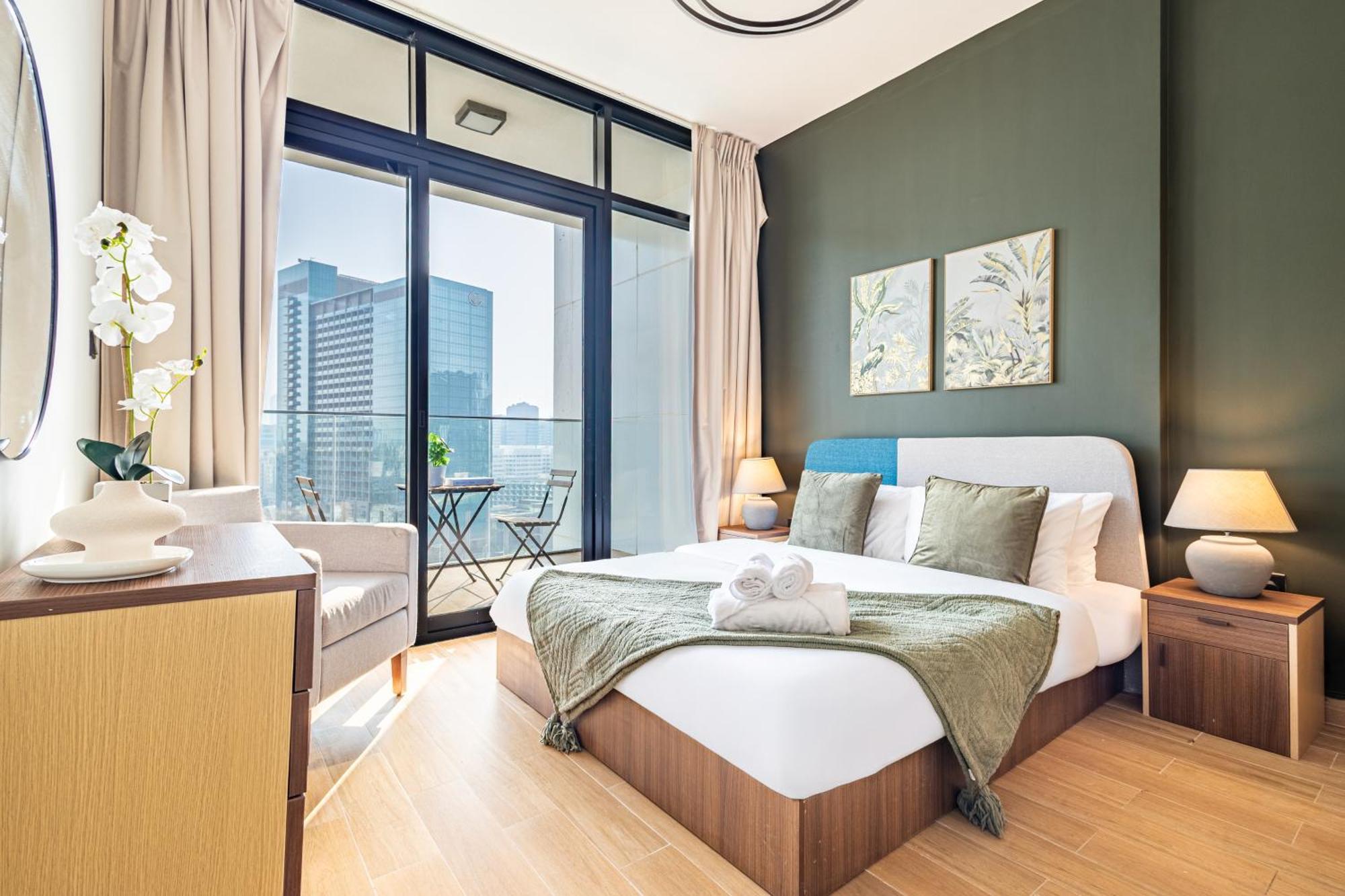 Full Canal View - Upgraded - Huge Balcony - 5 Min Walk From Adgm, Cleveland & Galleria - Ideal For Corporate Guests & Business Professionals * Abu Dhabi