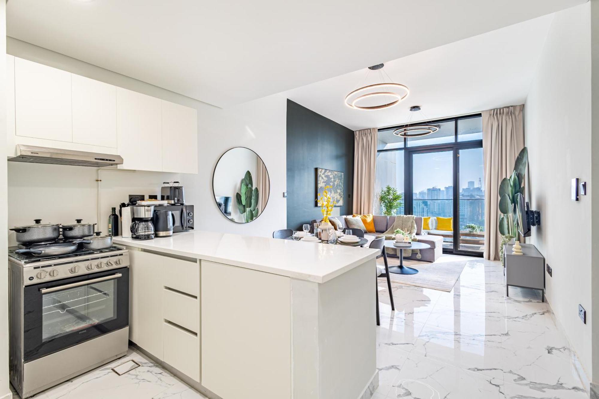 Full Canal View - Upgraded - Huge Balcony - 5 Min Walk From Adgm, Cleveland & Galleria - Ideal For Corporate Guests & Business Professionals Apartment Abu Dhabi
