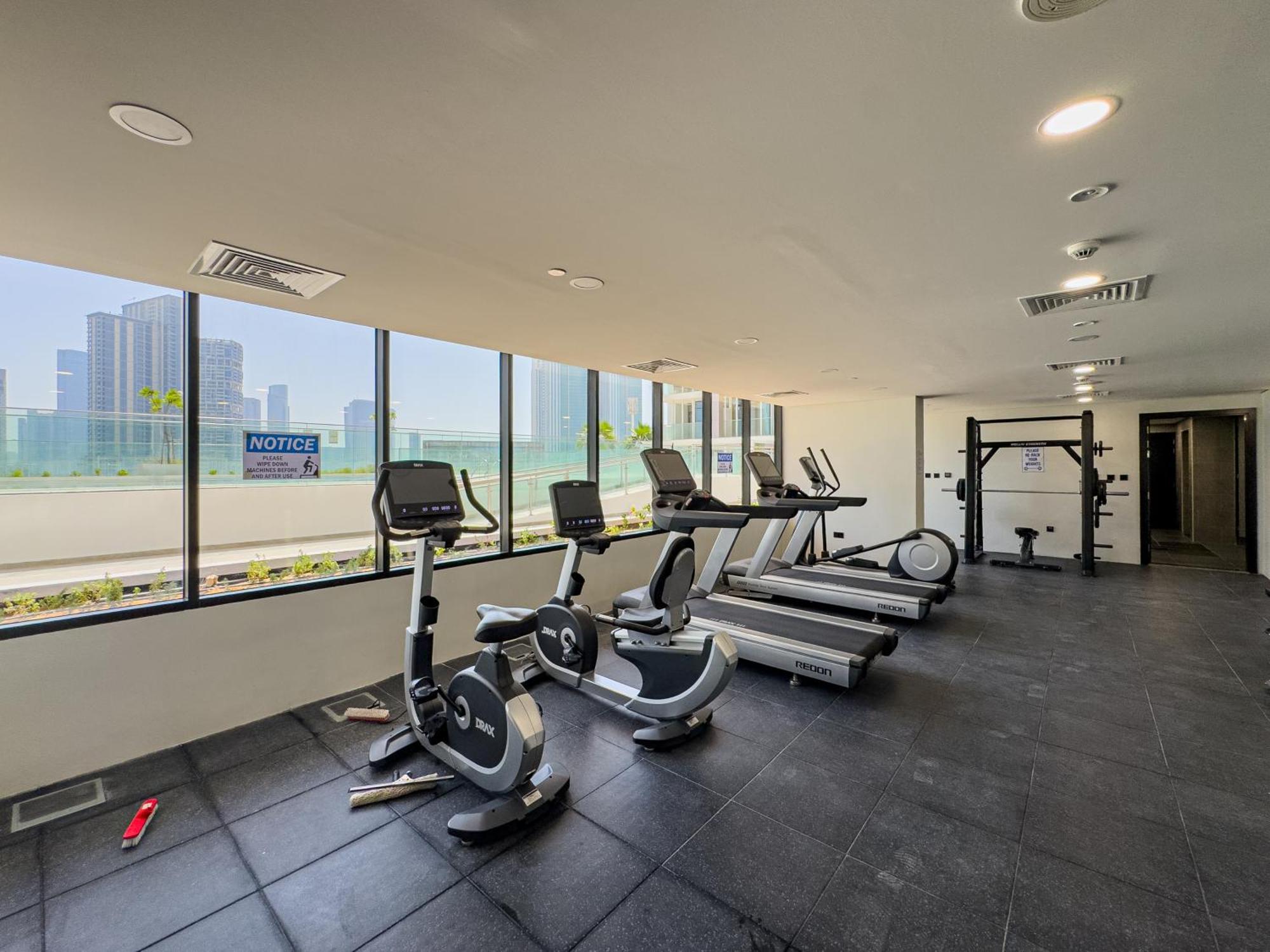 Full Canal View - Upgraded - Huge Balcony - 5 Min Walk From Adgm, Cleveland & Galleria - Ideal For Corporate Guests & Business Professionals