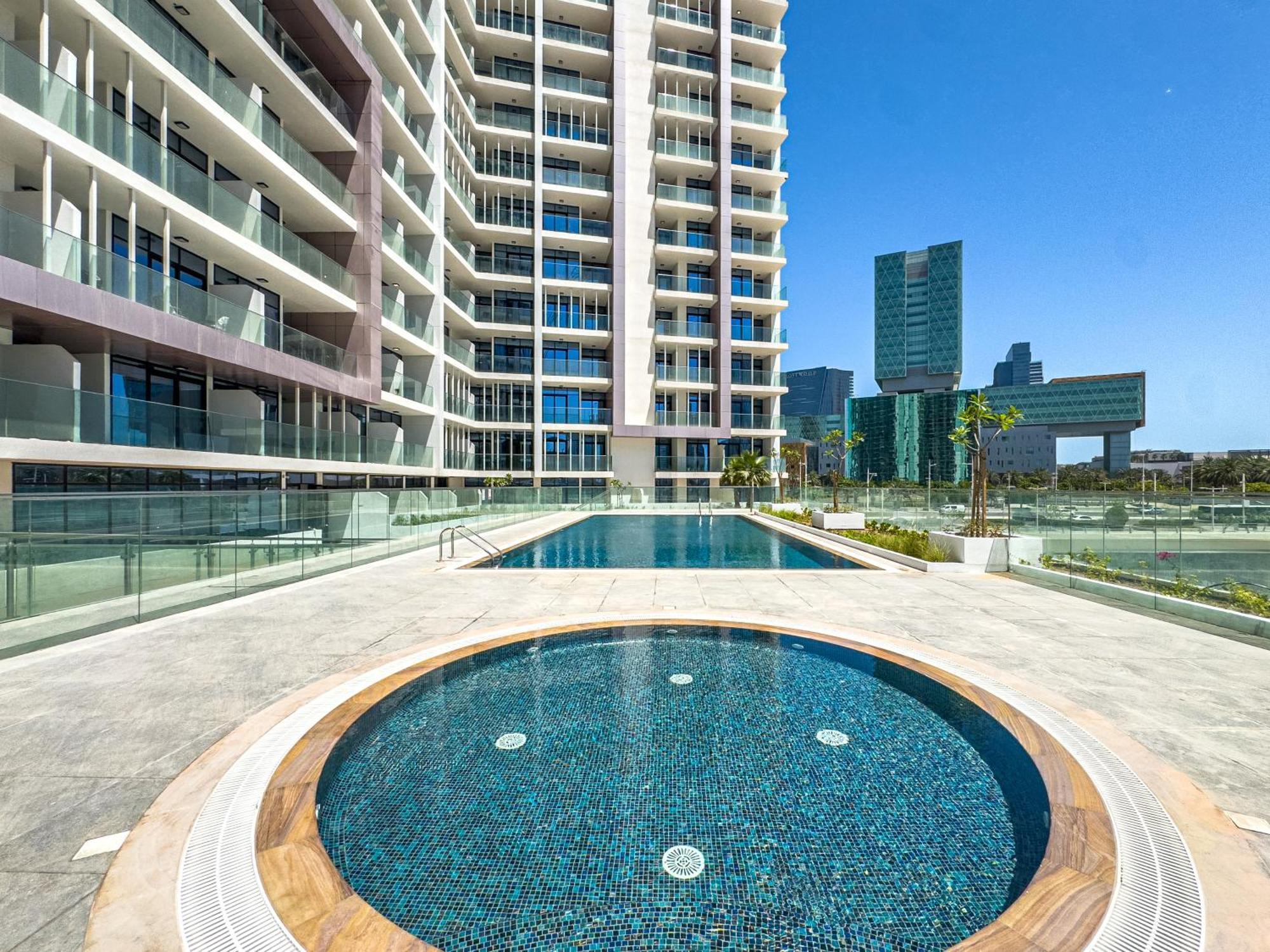 Full Canal View - Upgraded - Huge Balcony - 5 Min Walk From Adgm, Cleveland & Galleria - Ideal For Corporate Guests & Business Professionals Appartamento